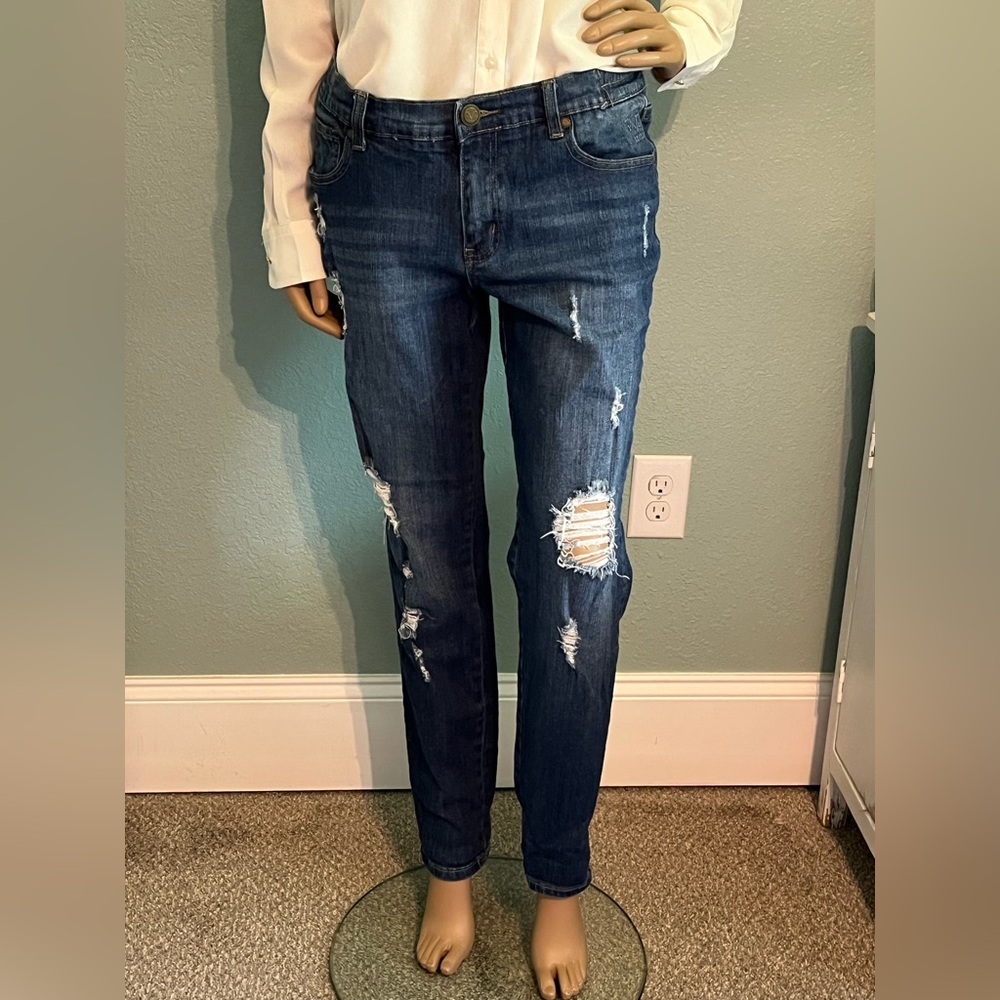 Versace V 1969 Midrise Distressed Jeans - Picture 7 of 16